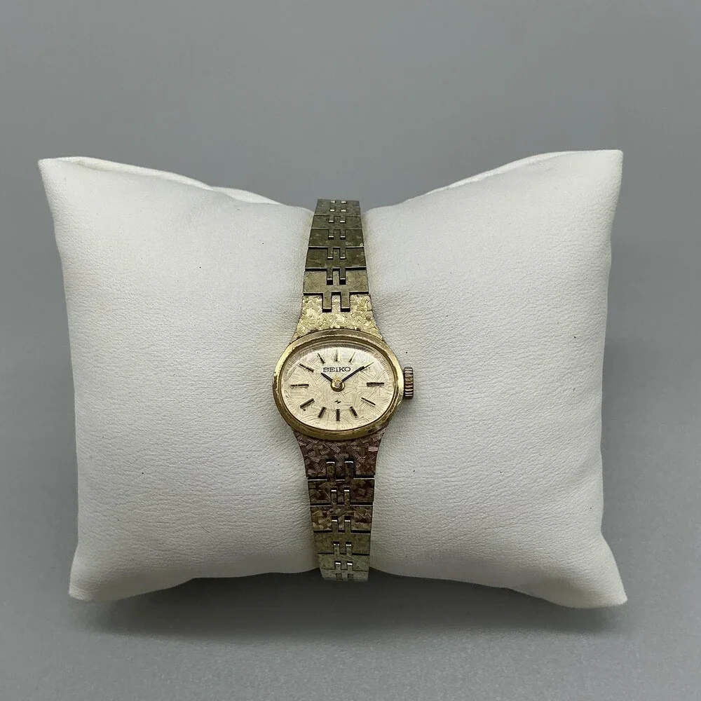 Vintage Seiko Womens Watch 17mm 11-7619 Gold Tone Oval Dial Manual Wind 6